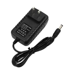 Inicio Adaptador de corriente 12V / 2A