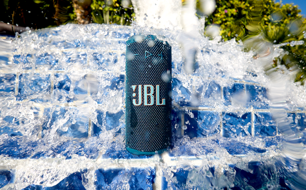 2026/06/665569.png Parlante JBL Grip BLACK